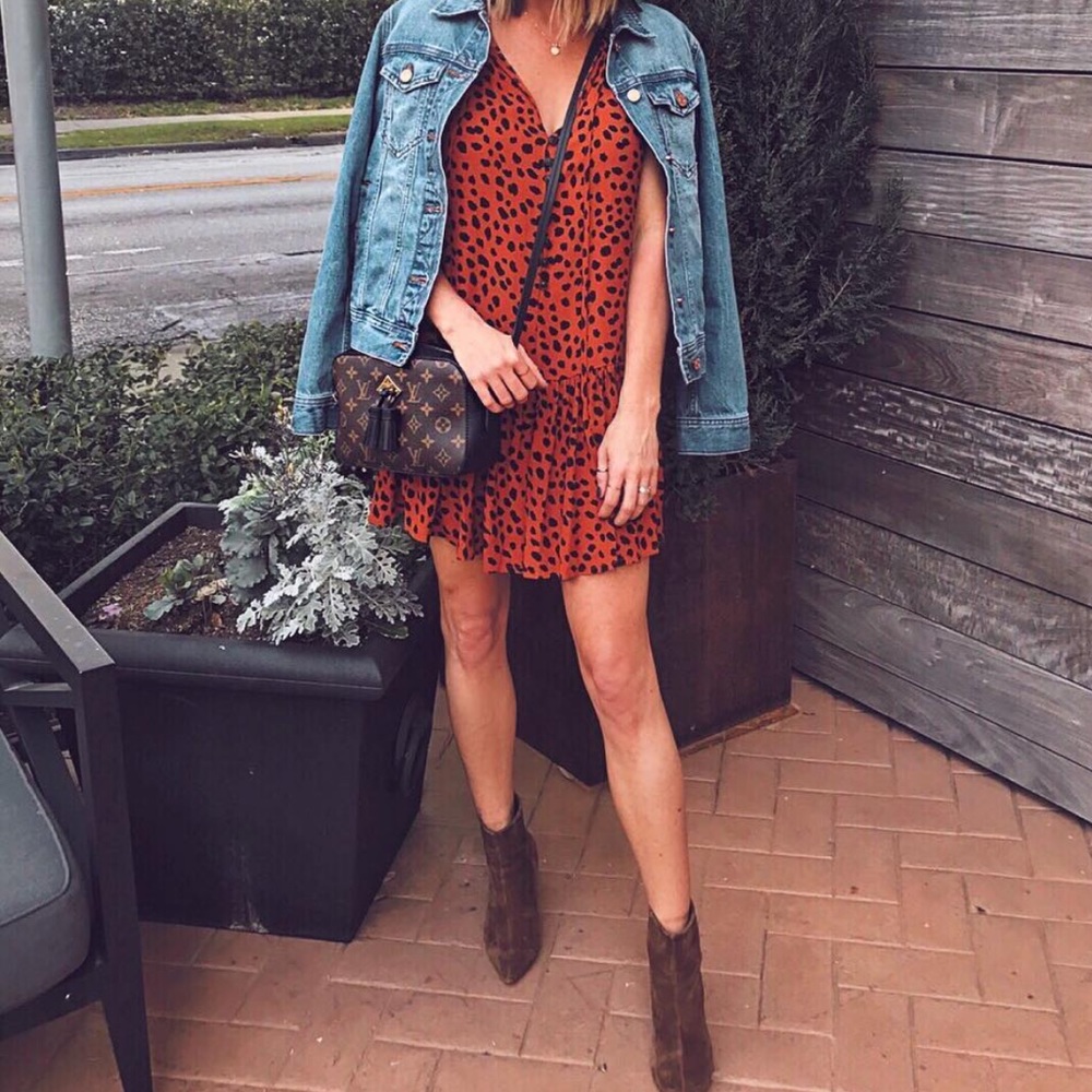 Forever 21 leopard romper Sz Xs
